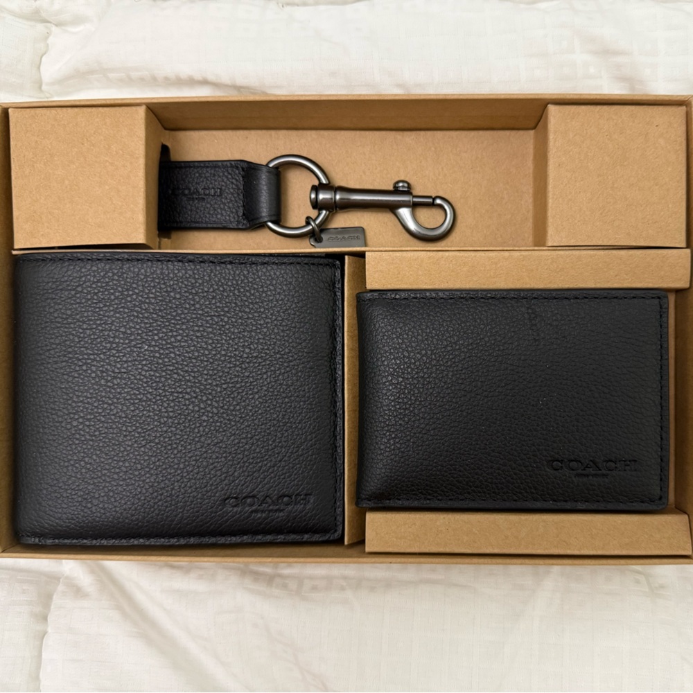 Coach Black Leather Men’s 3-in-1 Wallet Card Case & Key Fob Set F64118